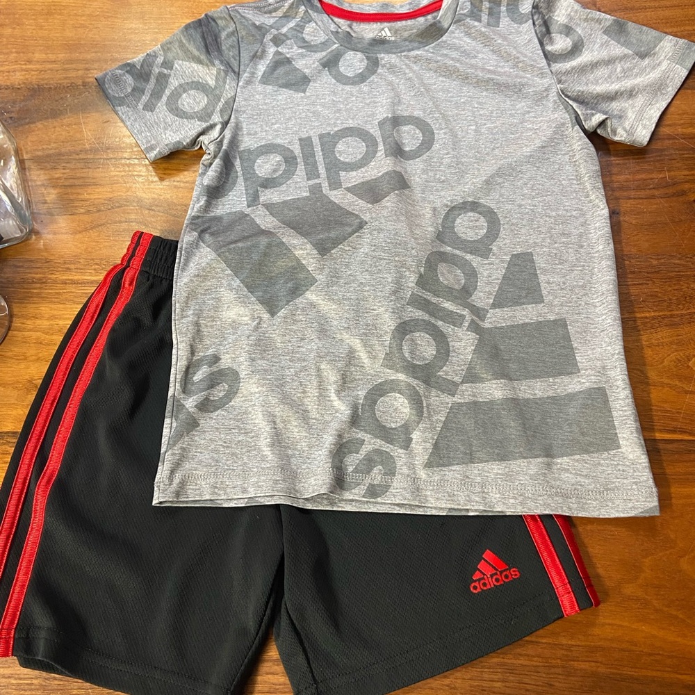 Adidas Shirt & Shorts Child size 7